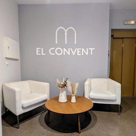 Hostal El Convent De ムンカーダ エクステリア 写真