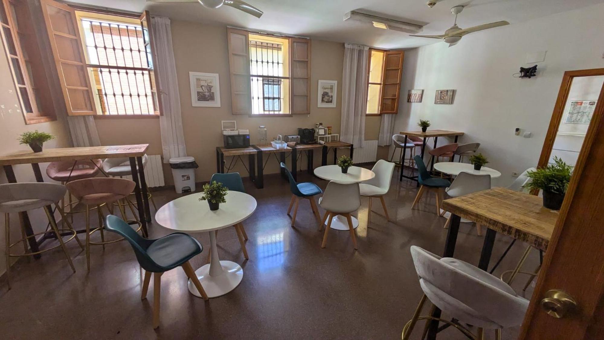 Hostal El Convent De ムンカーダ エクステリア 写真