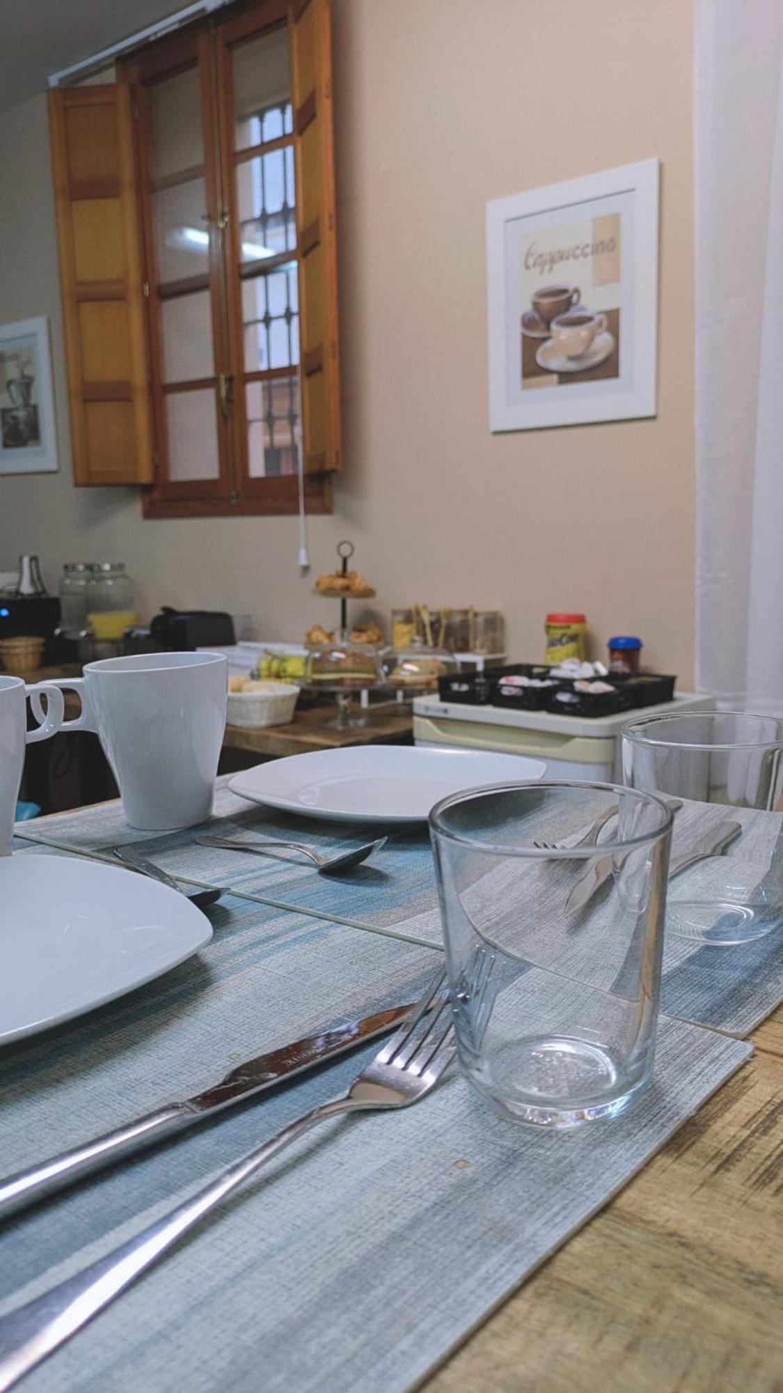 Hostal El Convent De ムンカーダ エクステリア 写真