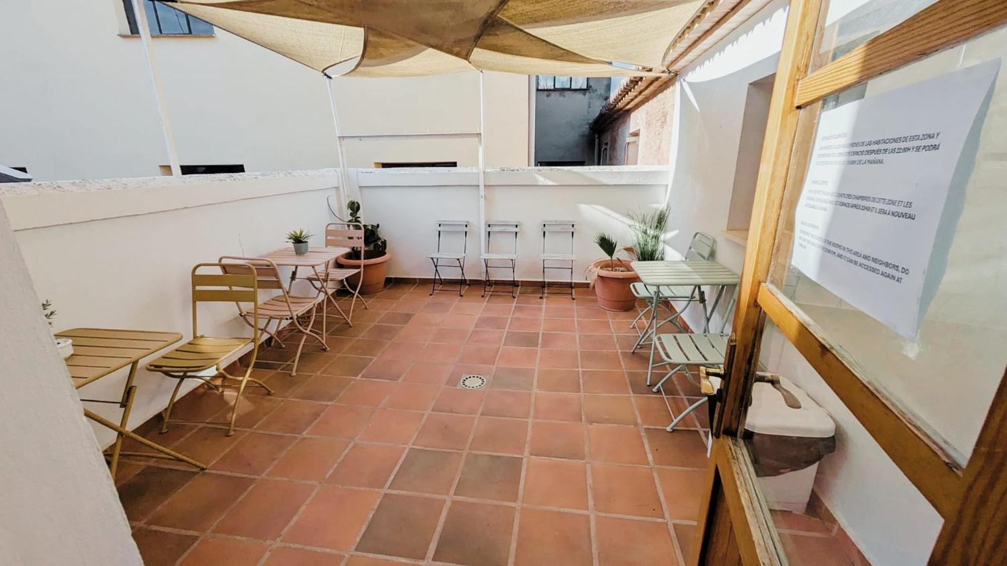 Hostal El Convent De ムンカーダ エクステリア 写真
