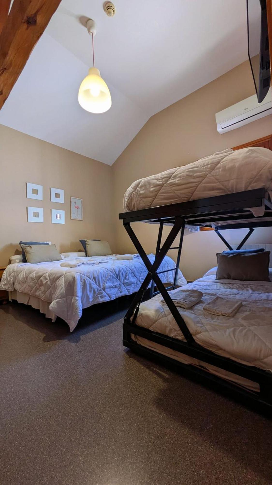 Hostal El Convent De ムンカーダ エクステリア 写真