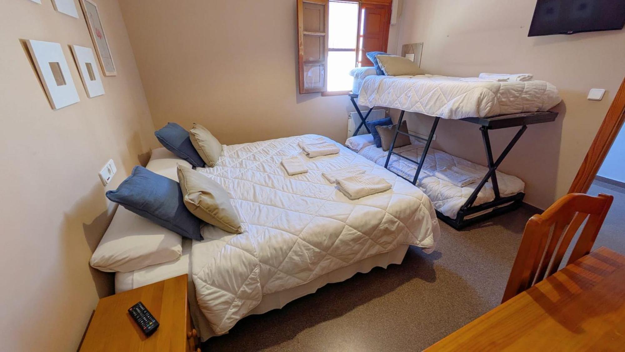 Hostal El Convent De ムンカーダ エクステリア 写真