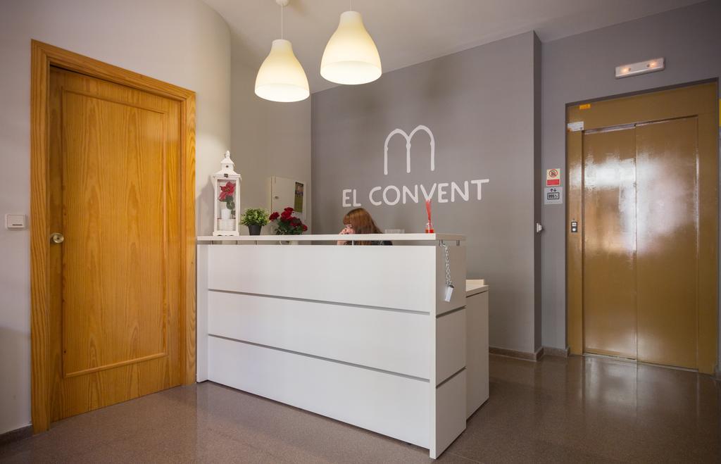 Hostal El Convent De ムンカーダ エクステリア 写真